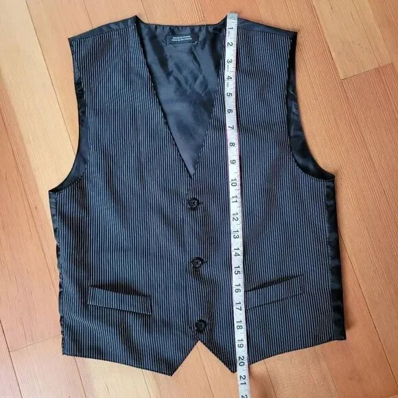 Holiday Editions black & white pinstriped vest office business professional form - Picture 10 of 10